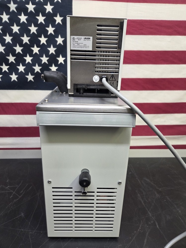 Lauda Ecoline StarEdition RE 106 Recirculating Chiller Bath with E100 Controller