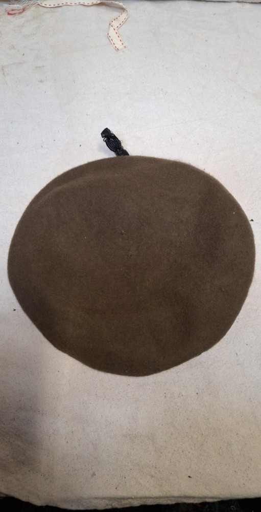 Beret, the Yorkshire regiment