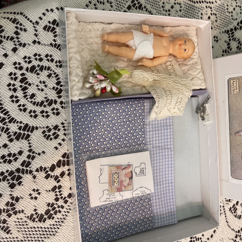 Doll Sewing Kit Honor & Appleton