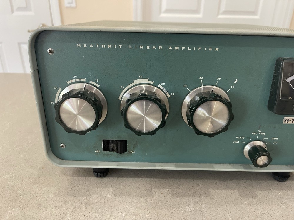 Heathkit SB-201 Amplifier