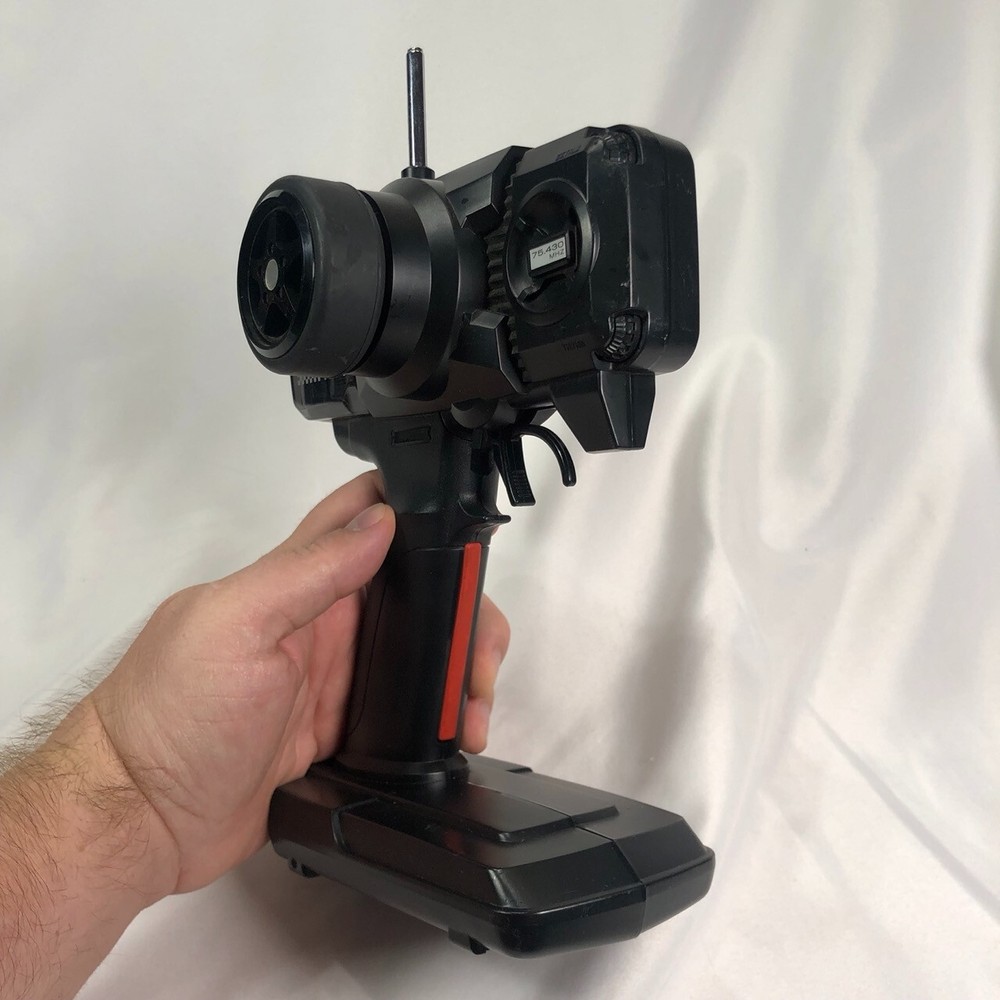 Futaba MS T2PH 2 Channel Radio Control R/C System *Broken Antenna*