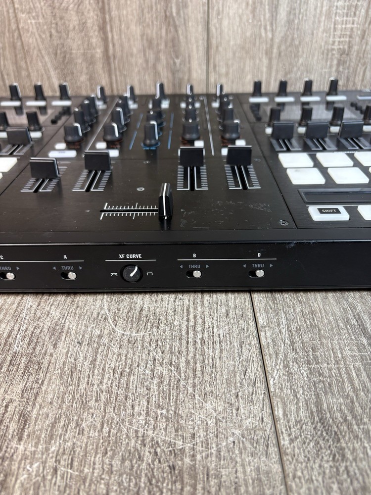 Native Instruments Traktor Kontrol S8 4-channel DJ Controller W/ USB Cable!