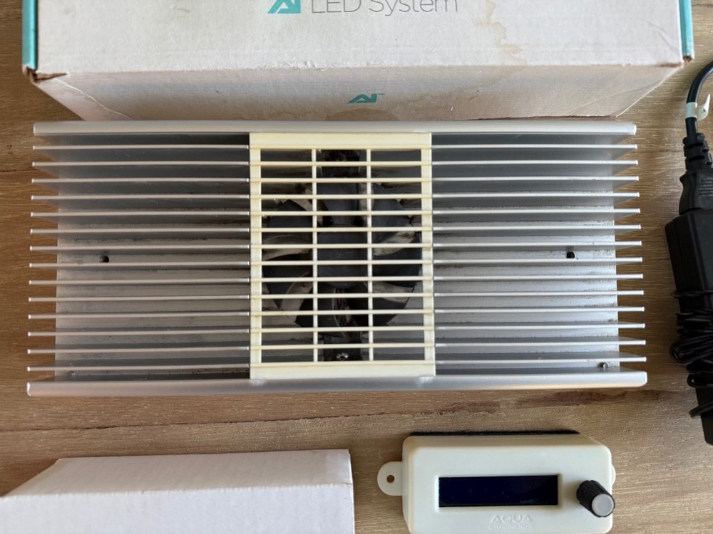 Aqua Illumination AI SOL White LED Reef Light with Controller