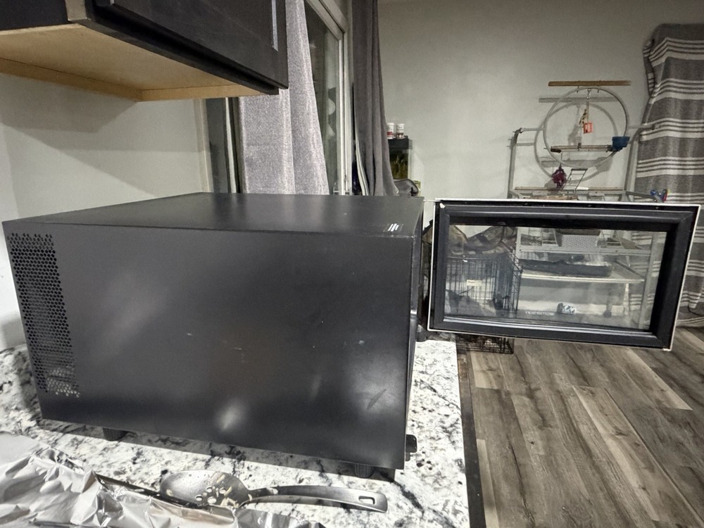 Emersion 8-Bottle Wine Cooler