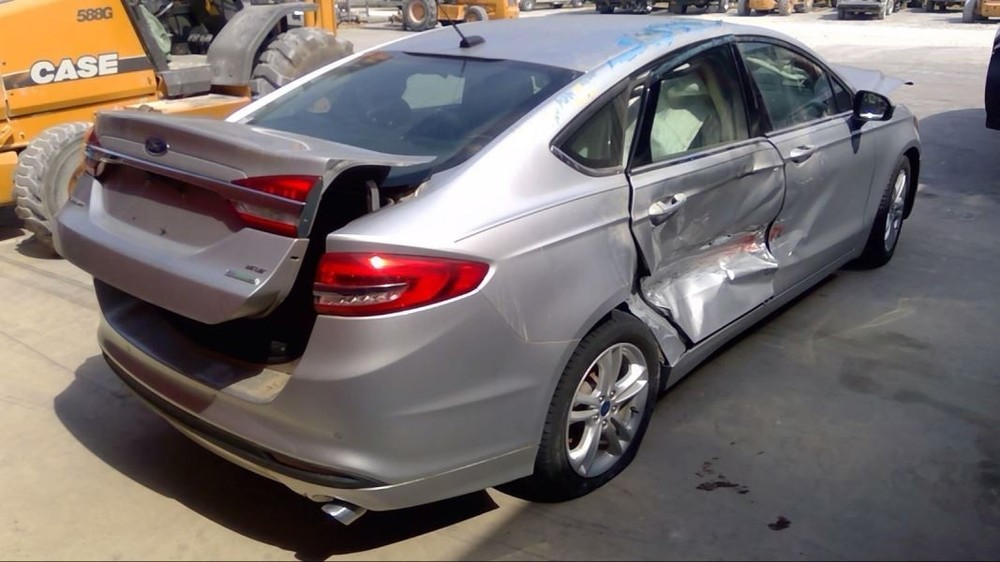 FUSION 2018 Air Shutter 603816