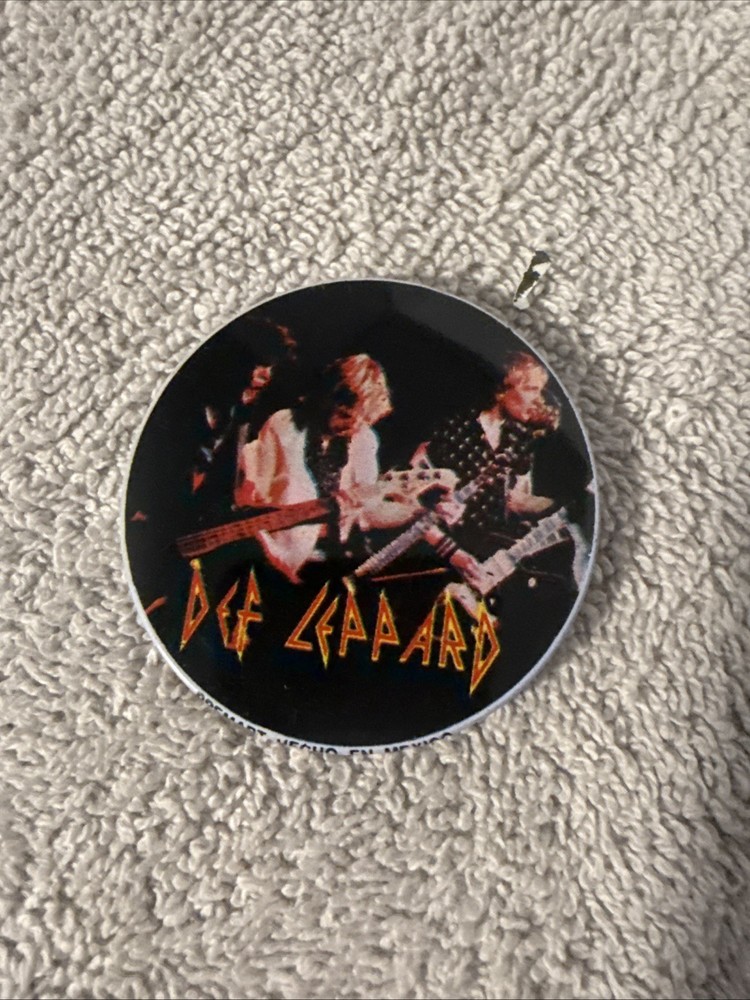 Def Leppard Pinback Pin Back Button