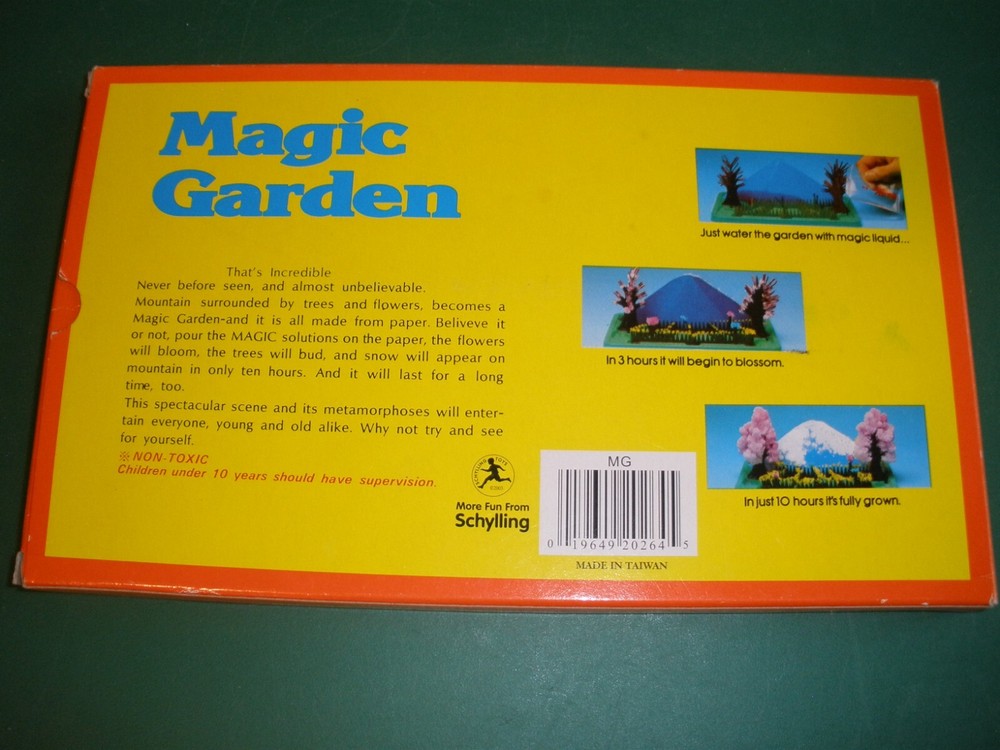 NEW Schylling - Magic Crystal Garden Growing Set