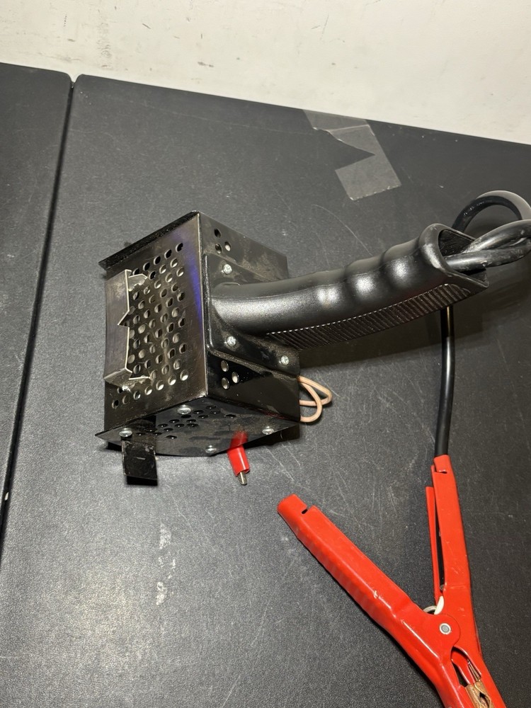 Mac Tools 130 Amp Digital Battery Load Switch Tester BT7400A