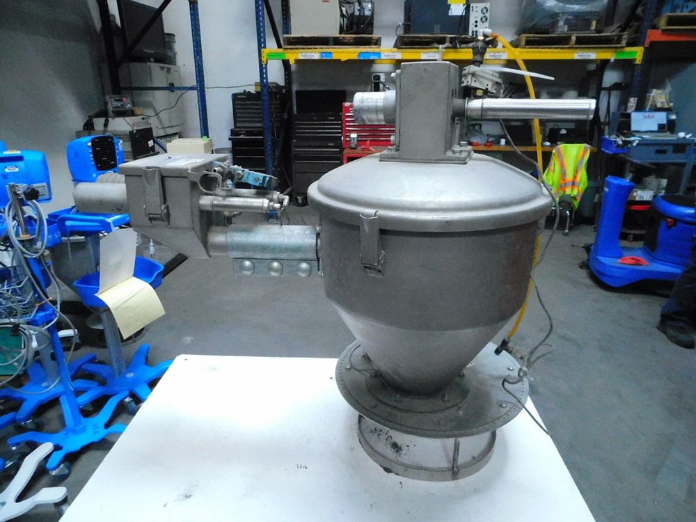 UNA-VIN PIOVAN LSBBAF211 PLASTIC HOPPER LOADER, S.S. M7403