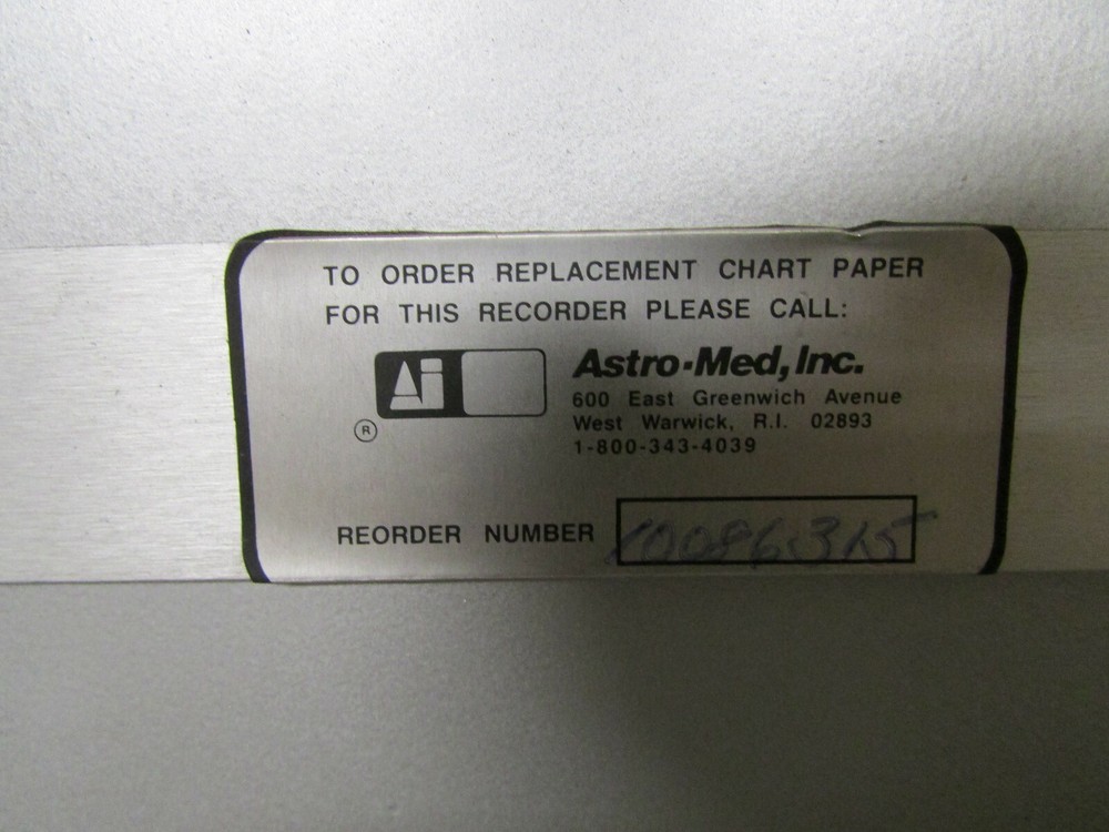 Astro Med DASH II Chart Recorder Used Powers Up but AS-IS - Has Problem