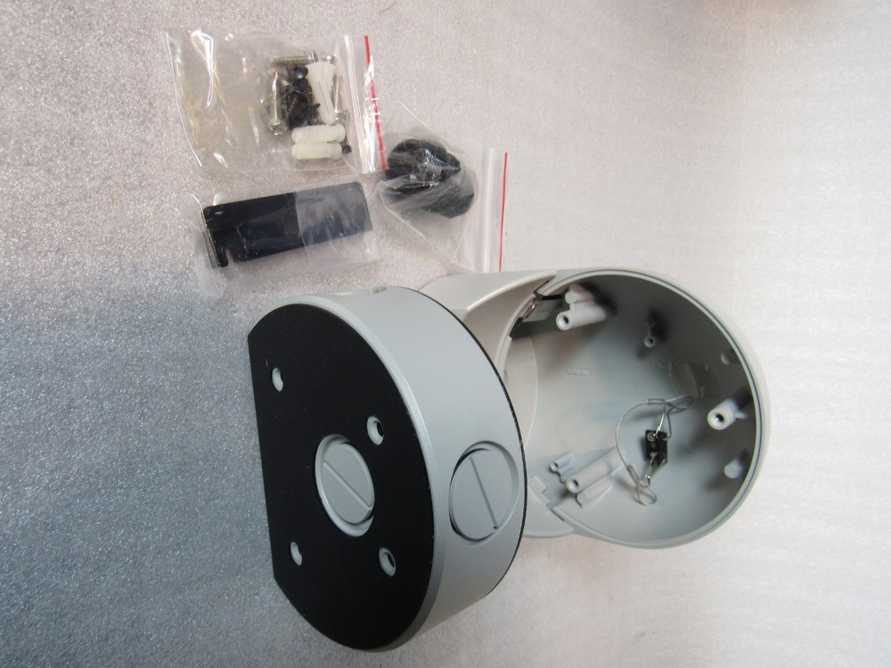 GE Security DR-RWM Rugged Dome Mount [CTNO]