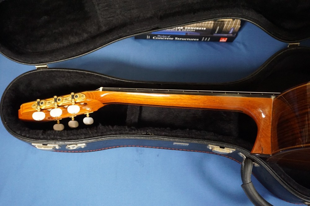 Francisco Esteve - Manuel Adalid Model 9C/B - (2012-2015)