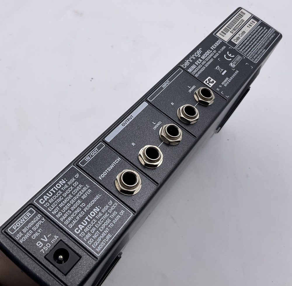 Behringer Mini Fex 800 Multi Effects Processor With Cord