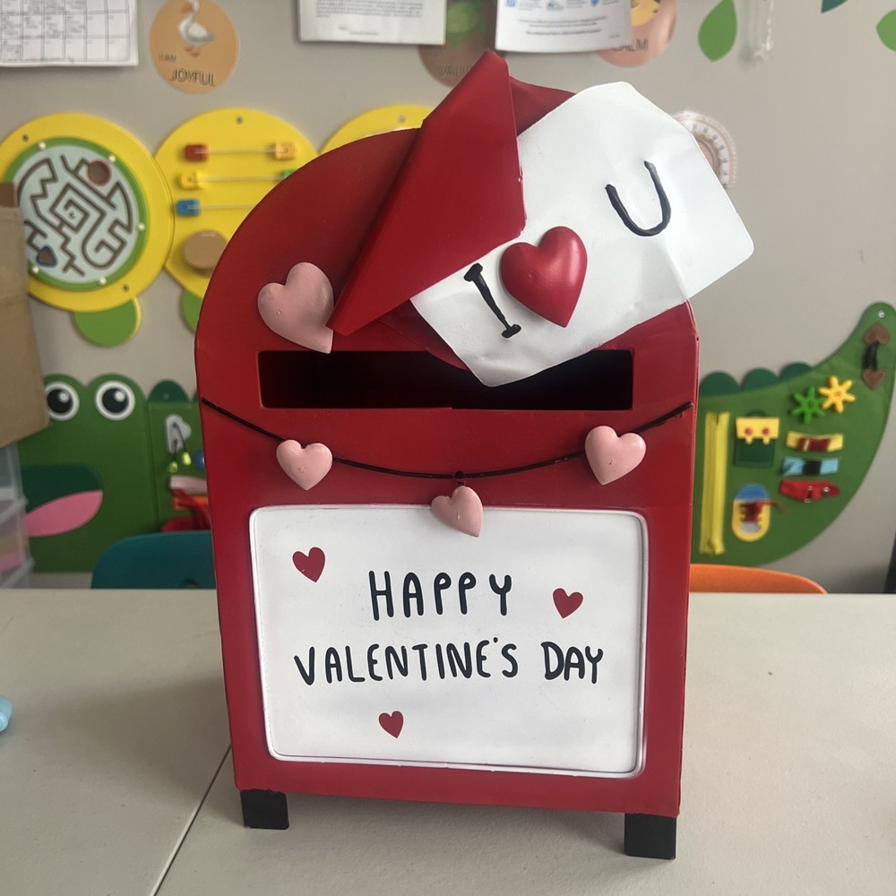 Metal Valentine Mailbox Decor