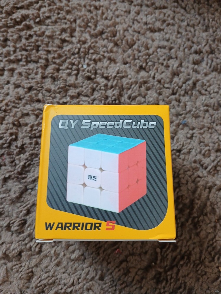 QY Speedcube Warrior S