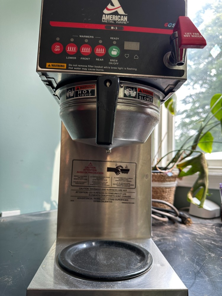 Grindmaster B-3 Commercial 3 burner PrecisionBrew Coffee Maker w/ 4 decanters!