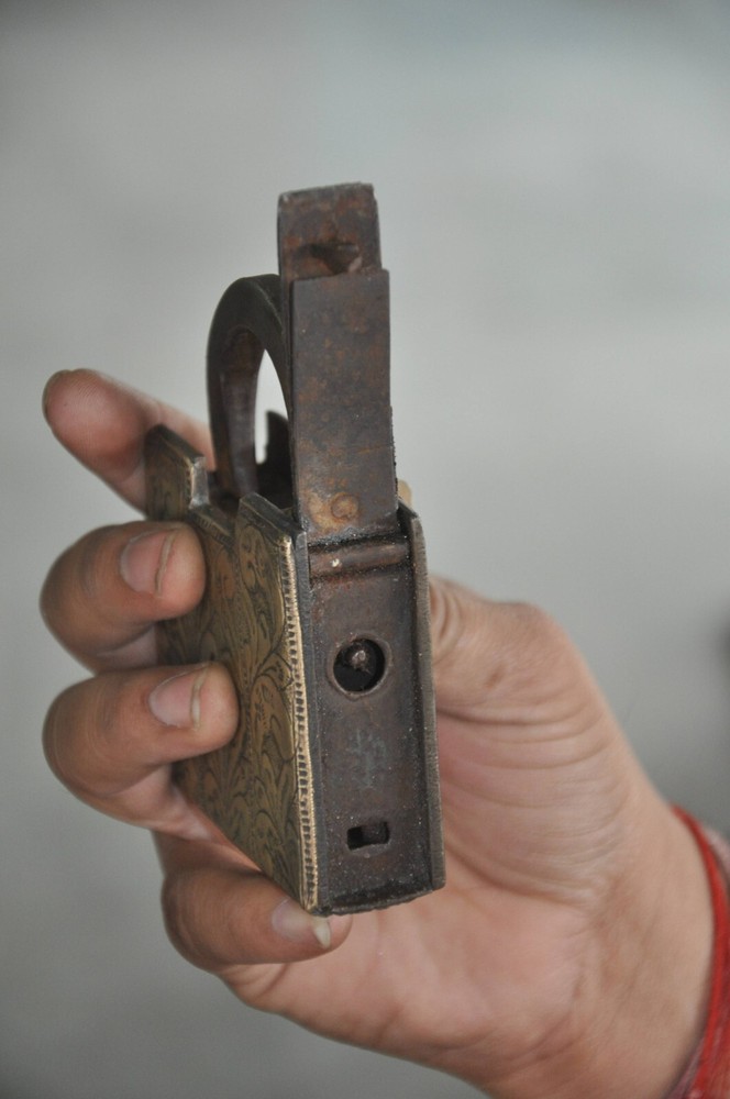 Vintage Iron Square Shape Brass Fitted Engraved Handcrafted Screw Padlock