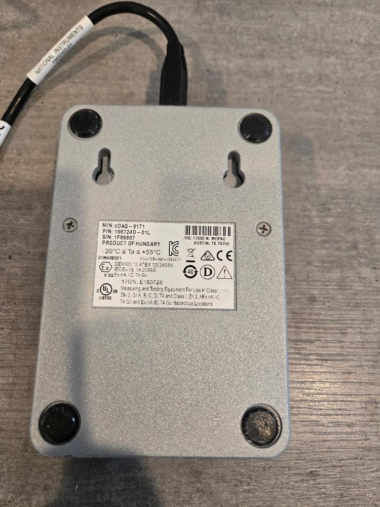 USED NI cDAQ-9171 CompactDAQ Chassis Module Carrier w/USB cable