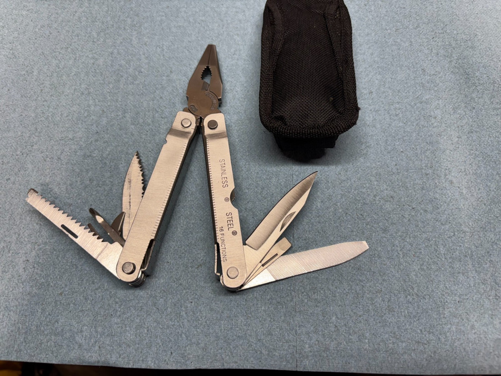 Toro Branded Multitool "Leatherman"