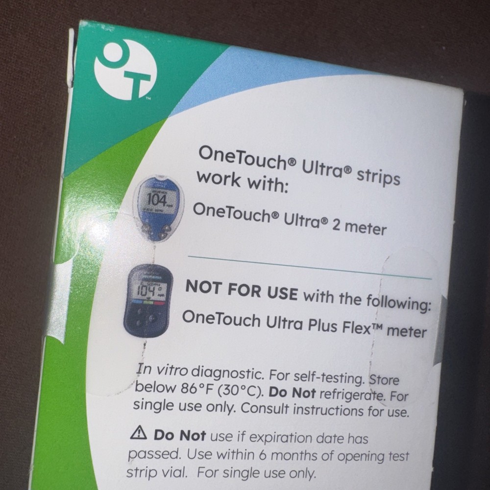 100ct One Touch ULTRA TEST STRIPS 8/2026 008-+-++-