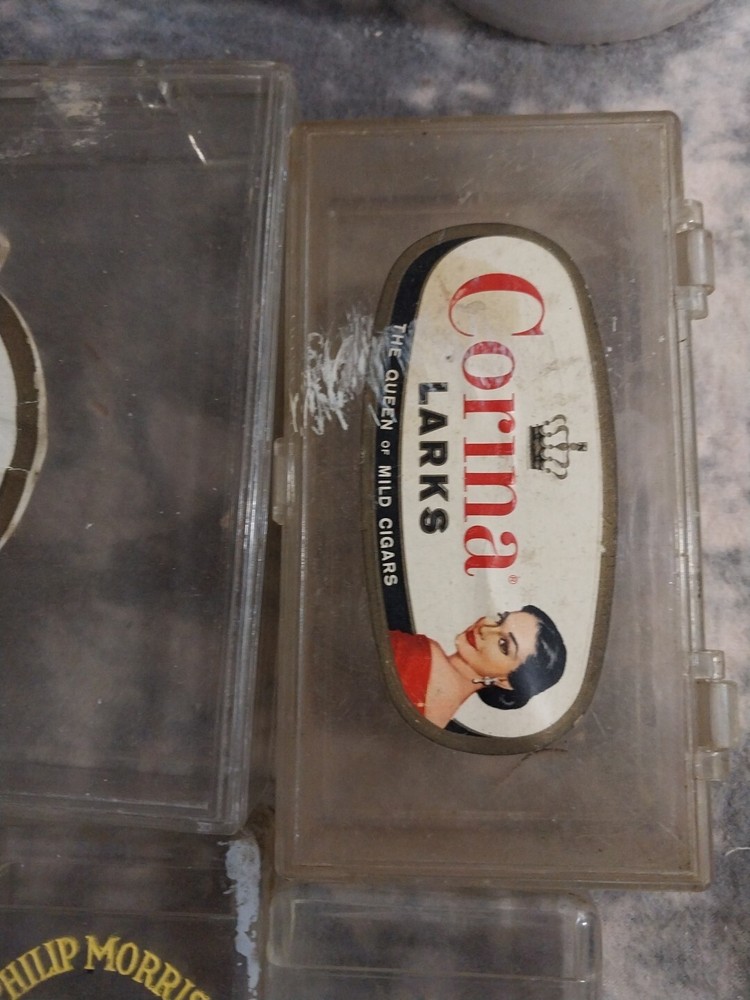 9 cigarette boxes
