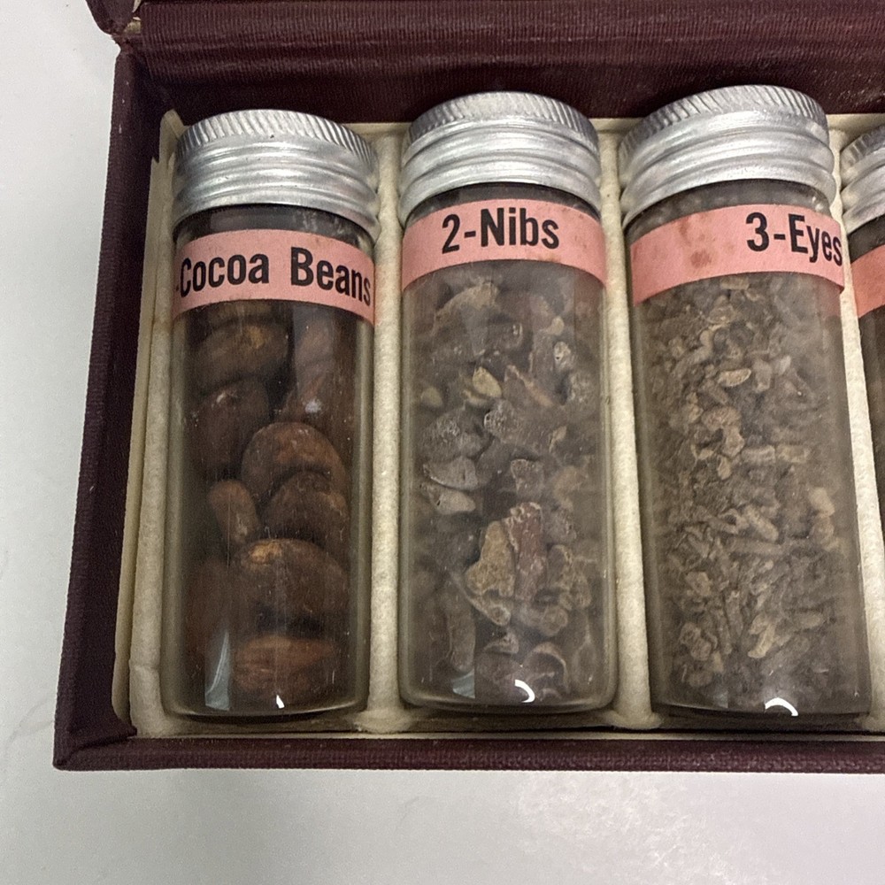 Hershey Chocolate Educational Glass Sample display Never Used Full Bottle