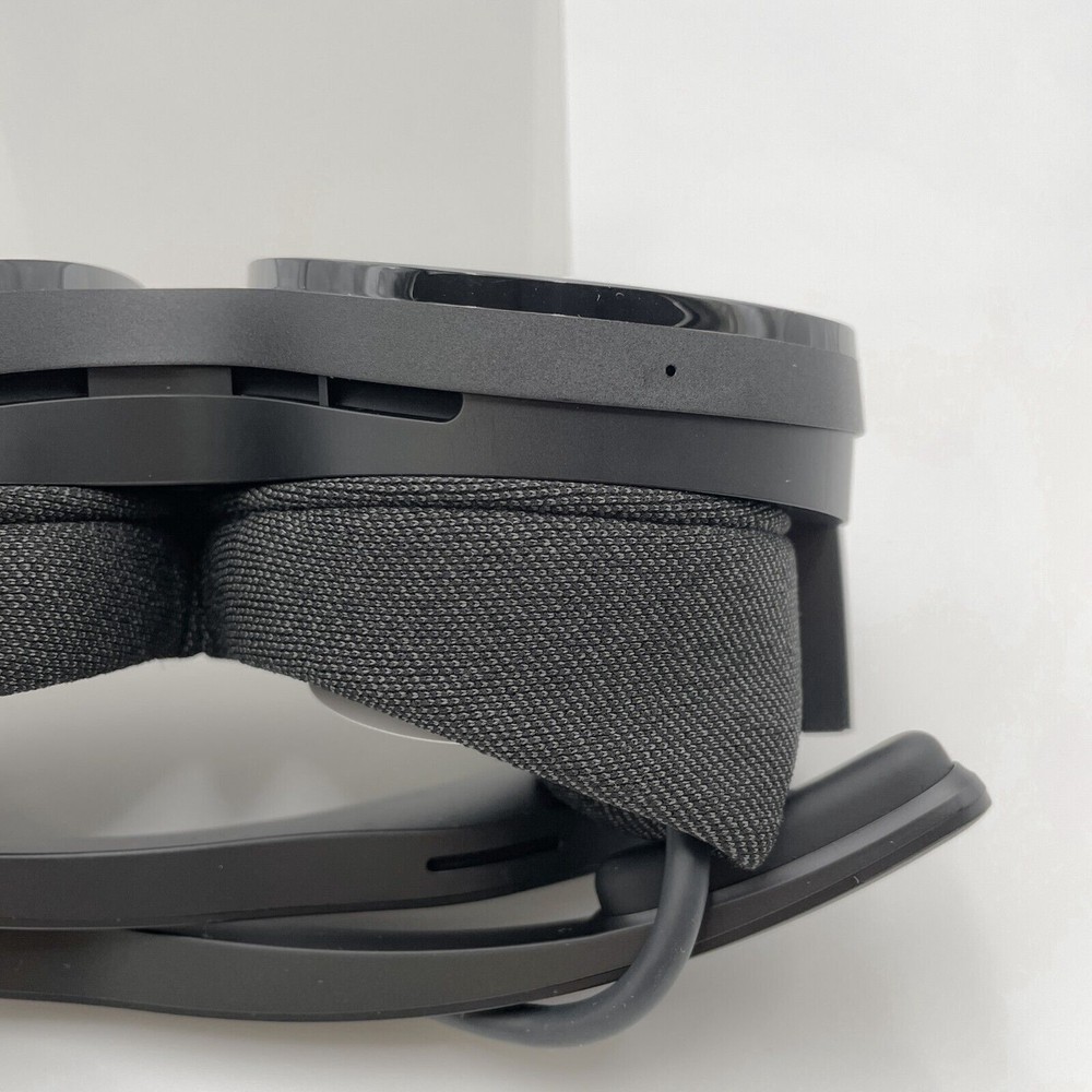 HTC VIVE Flow Virtual Reality Glasses Good Condition