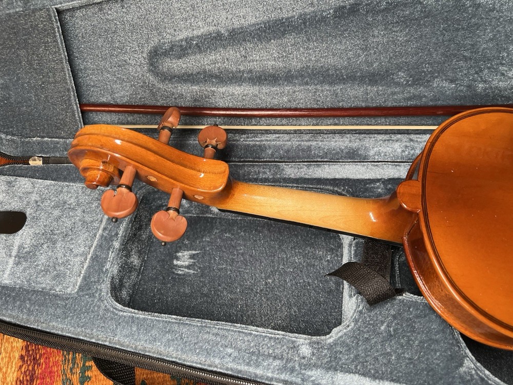 Violin 4/4 H.Siegler Model HS 20 w/case