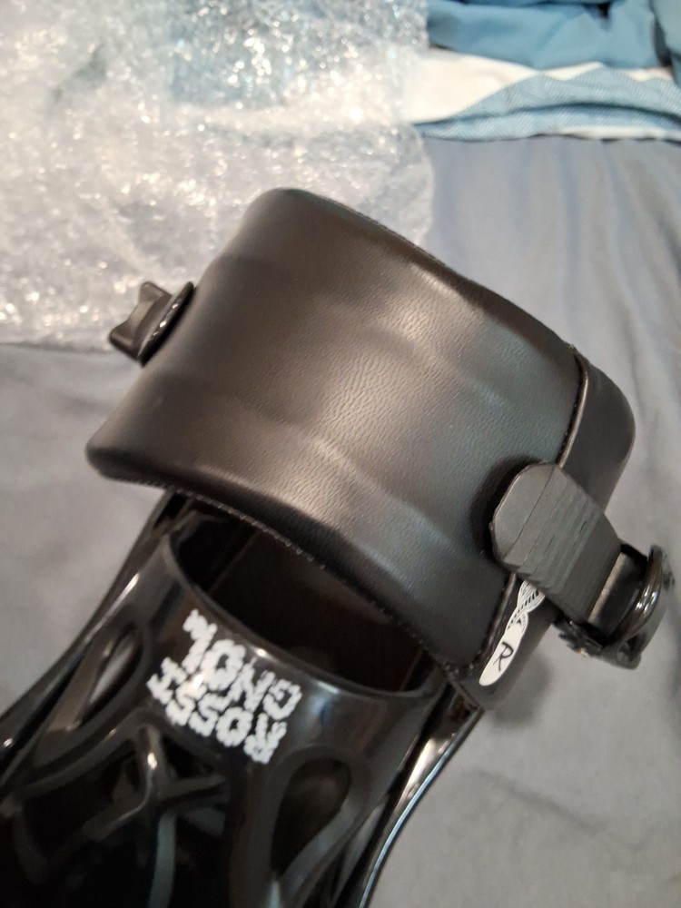 rossignol snowboard bindings Youth Size Small