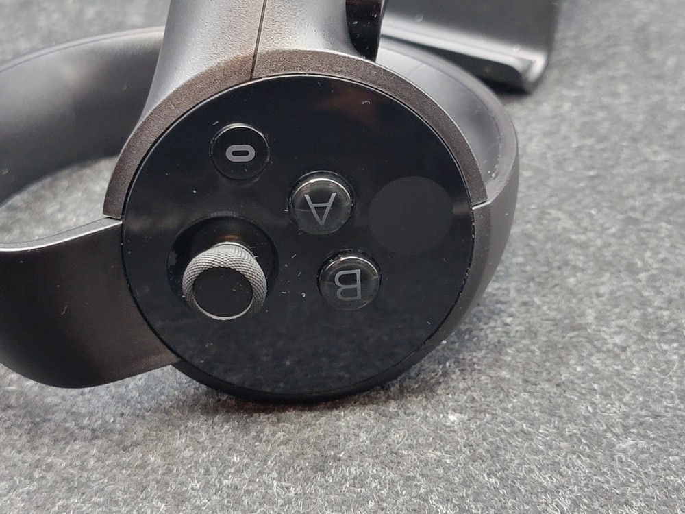 Genuine Oculus Rift CV1 Touch Controller (Right Only) TO-R Black Controller