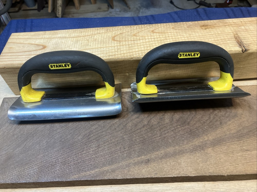 2 Stanley Cement Tools No 23-035  And 034