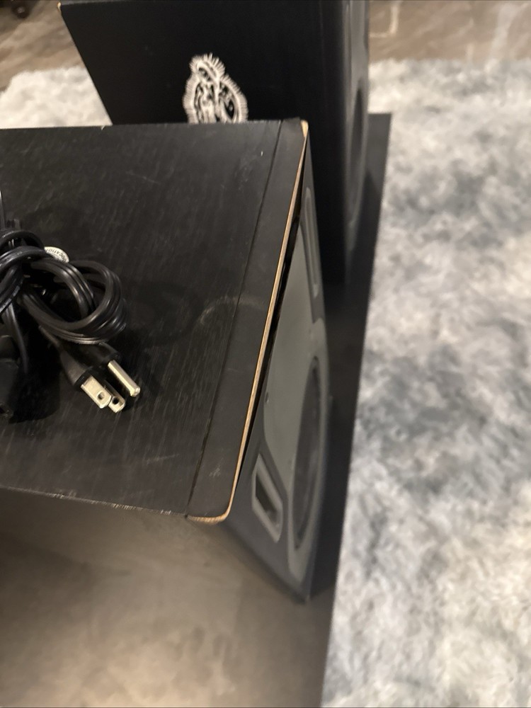 2x Behringer B2031A Truth Aktive Studiomonitore / Active Studio Speakers
