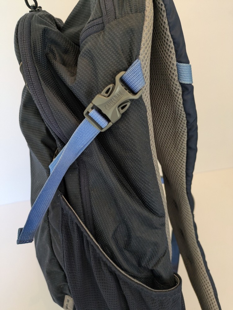 Camelbak Day Star 16 Hydration Backpack, NO hydration bladder Mesh Back Hiking