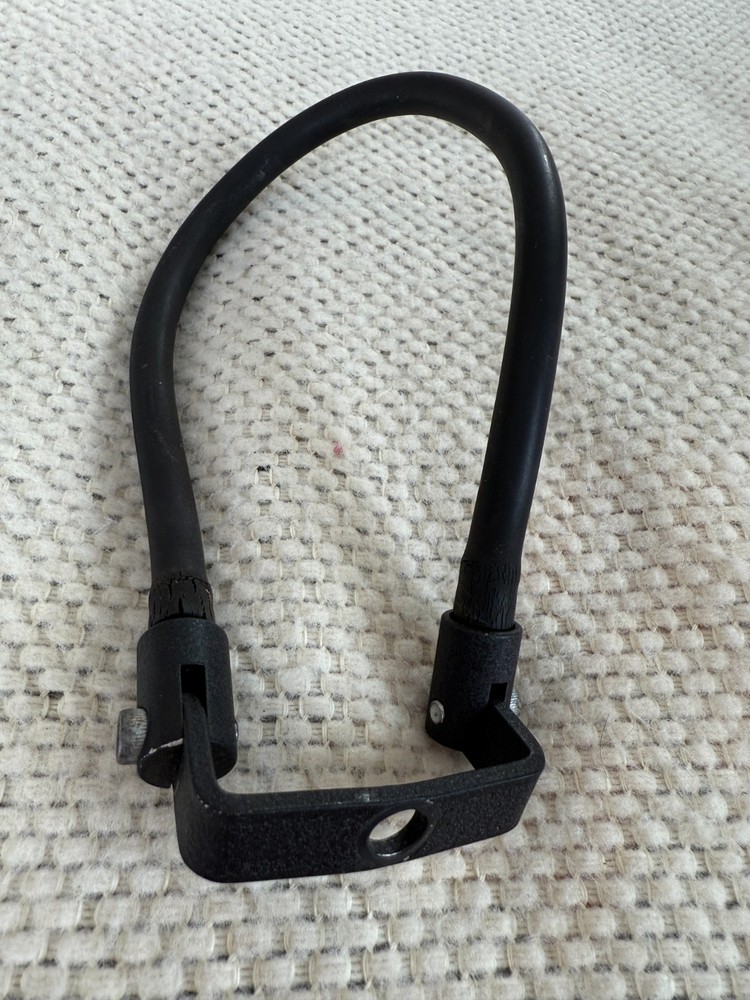 Rubber Hose Archery Wrist Strap