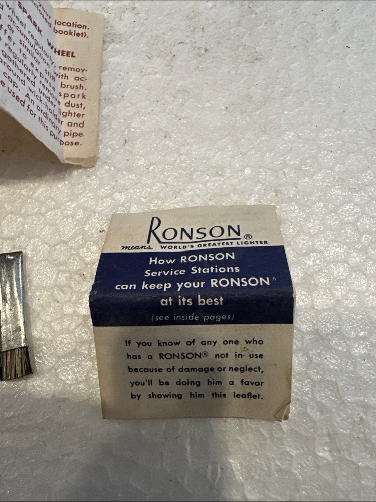 Ronson Standard Lighter with accessories