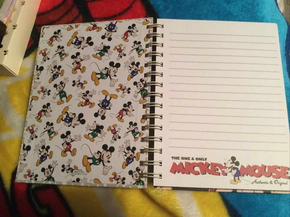 DISNEY PARKS MICKEY A5 DOUBLE SIDED NOTEBOOK NEW