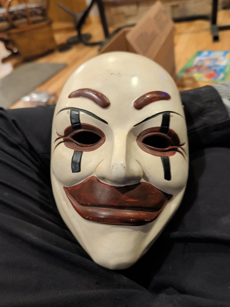 Very Unique Mask Unknown Orgin