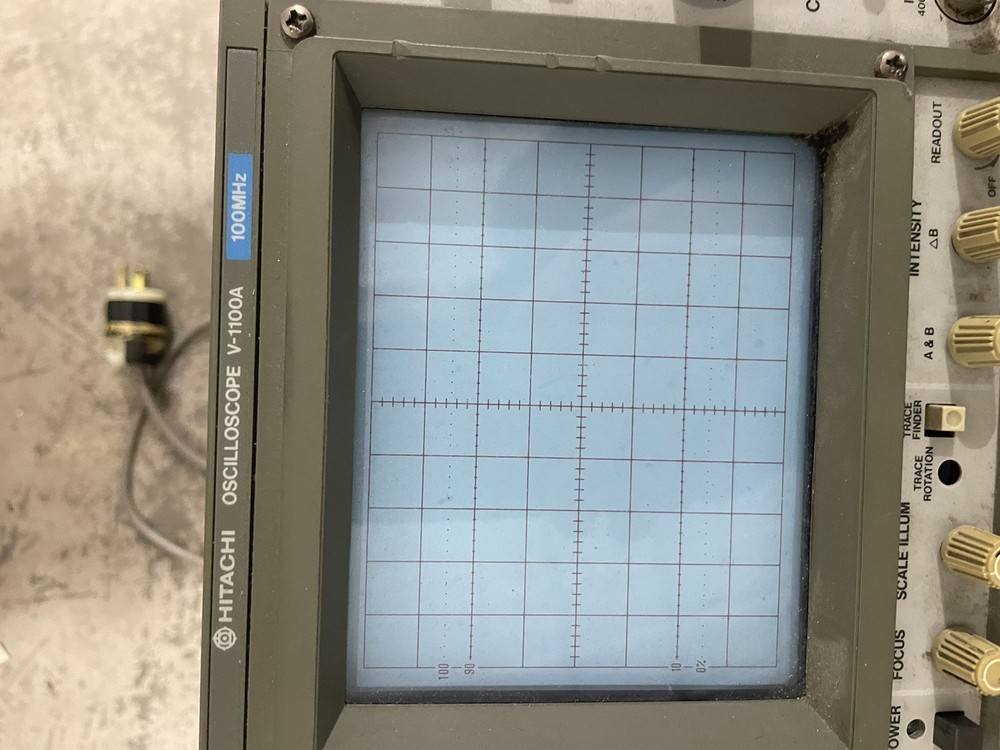 Hitachi Oscilloscope 100MHz Model V-1100