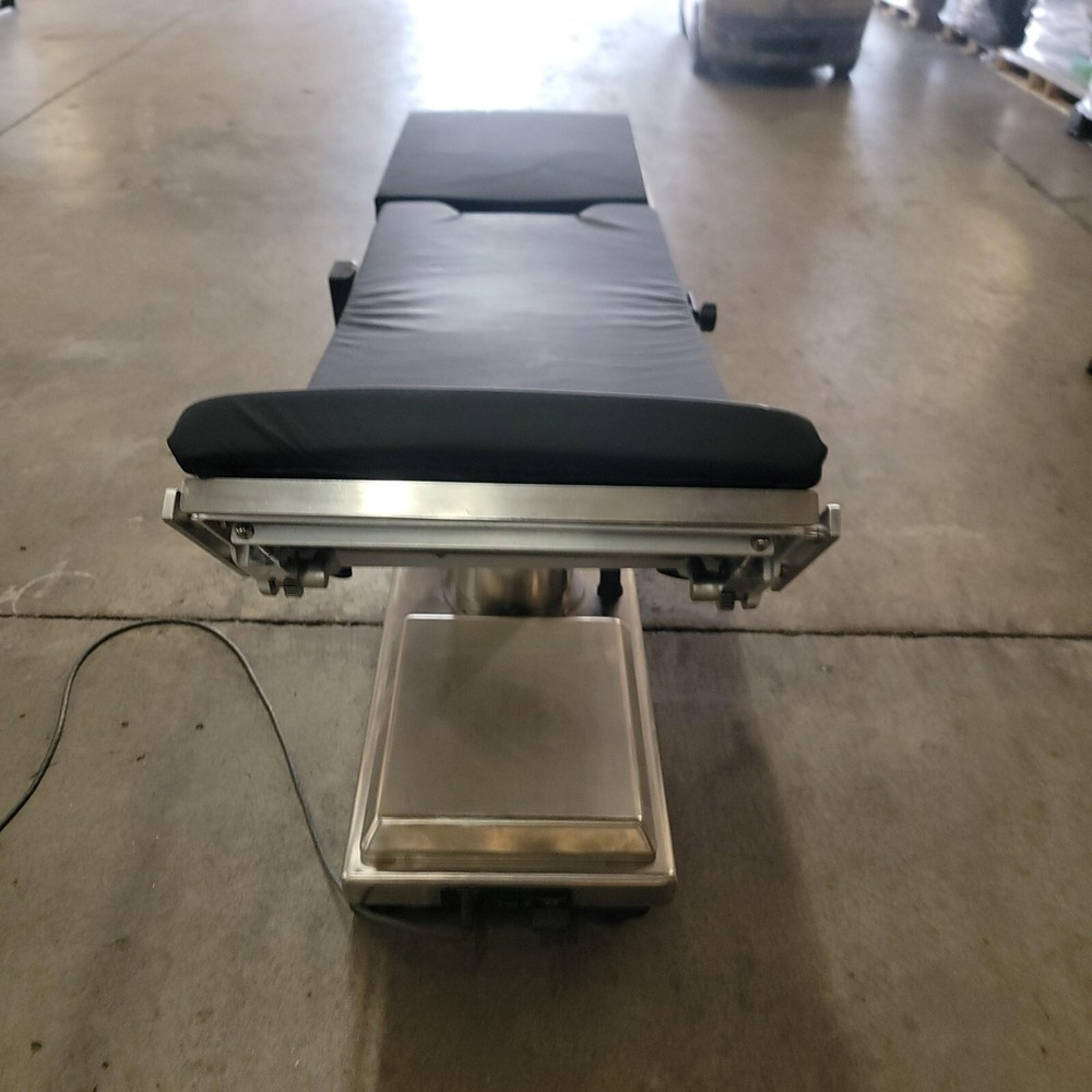 Skytron 6002 OR General Surgery Table
