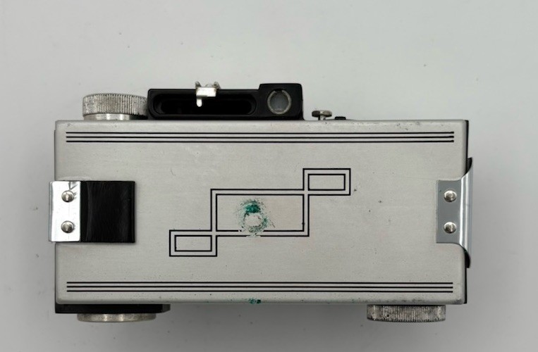 Argus Camera Vintage 1930’s 35mm with Case.
