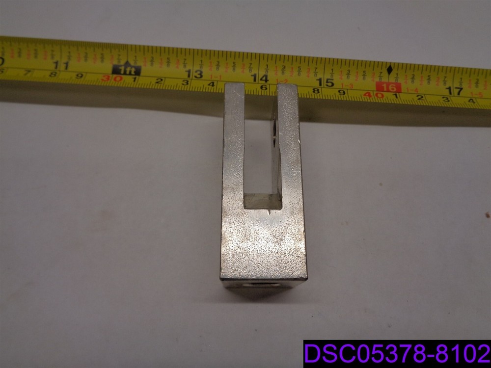 A-284 Shuttle Bar Clevis