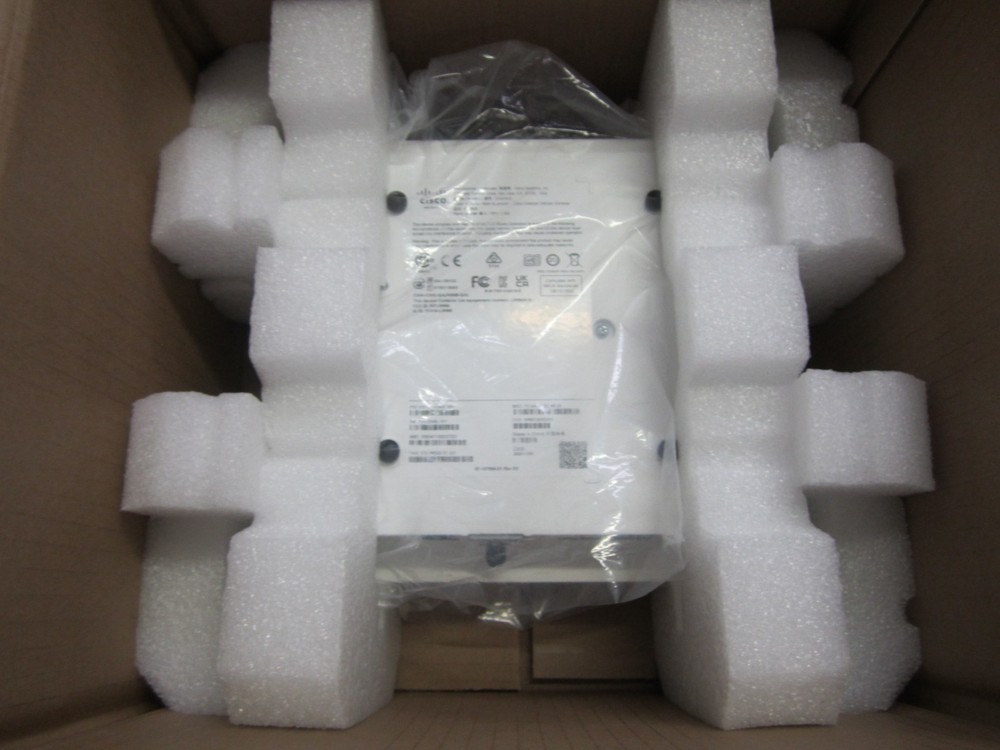 Cisco Catalyst CG418-E WIRELESS ROUTER OPEN BOX