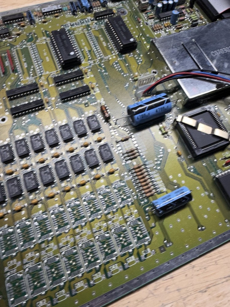 Atari 520 ST Motherboard tested working