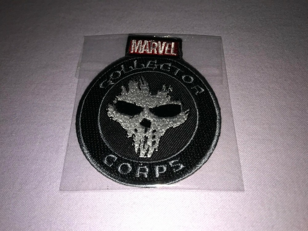 MARVEL COLLECTOR CORPS PUNISHER PATCH & IRONMAN PIN **NEW*