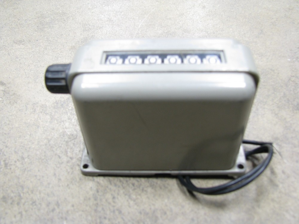 120506-010 VEEDER-ROOT Counter 115volt