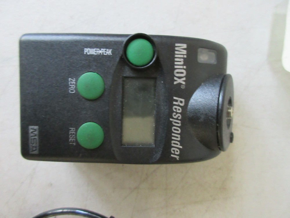 MSA MINIOX REPSPONDER + CABLE + OXYGEN SENSOR POWERS UP