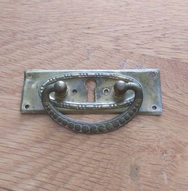 Vintage Solid Brass Drop Handle Escutcheon Pull Cupboard Drawer 8.5cm x 2.5cm