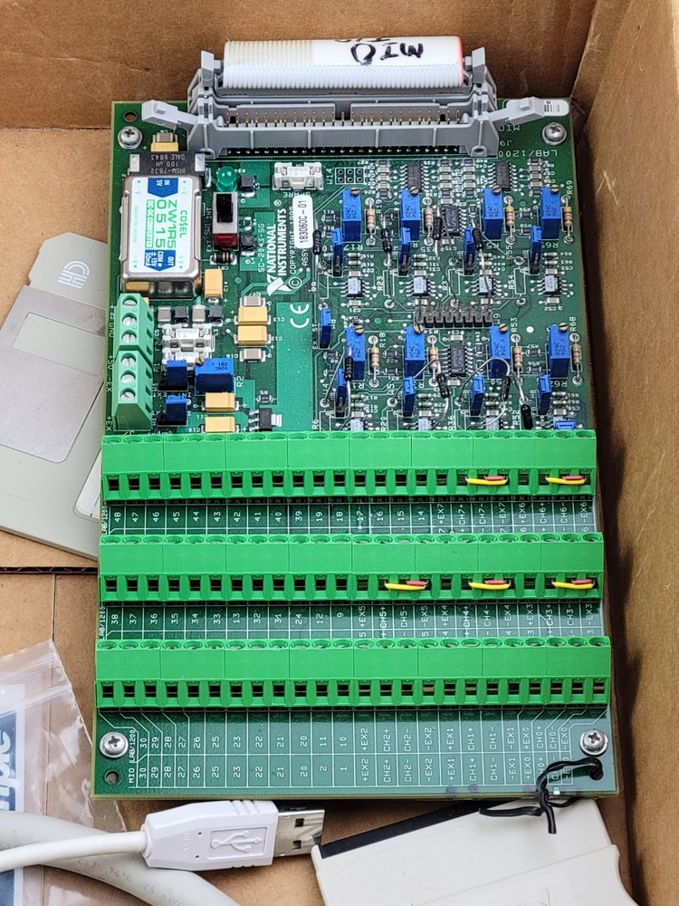 National Instruments DAQPad-6020E Data Acquisition System w/ SC-2043-SG Bundle