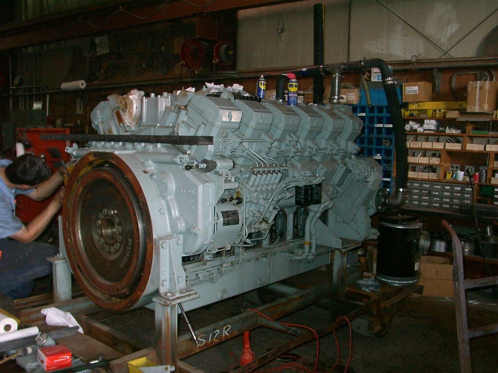 Mitsubishi S12R-Y1PTA-2 diesel engine
