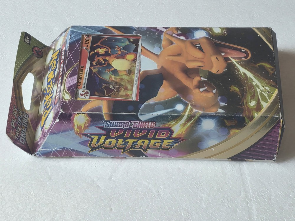 2020 Vivid Voltage Charizard And Drednaw Theme Decks Bundle